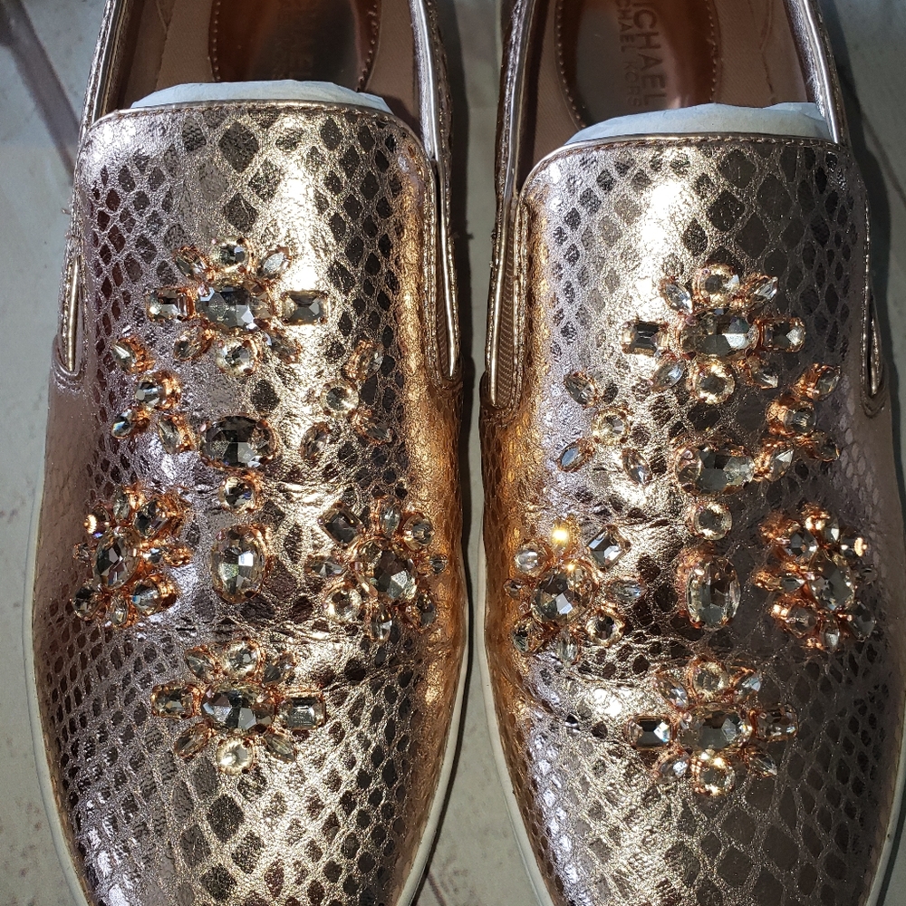 ❌SOLD❌ Michael Kors Keaton Slip-On Sneakers - Picture 4 of 7
